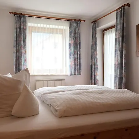 Haus Gamper-haselwanter * 塔兰兹