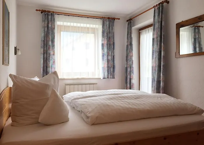 Haus Gamper-haselwanter * Tarrenz